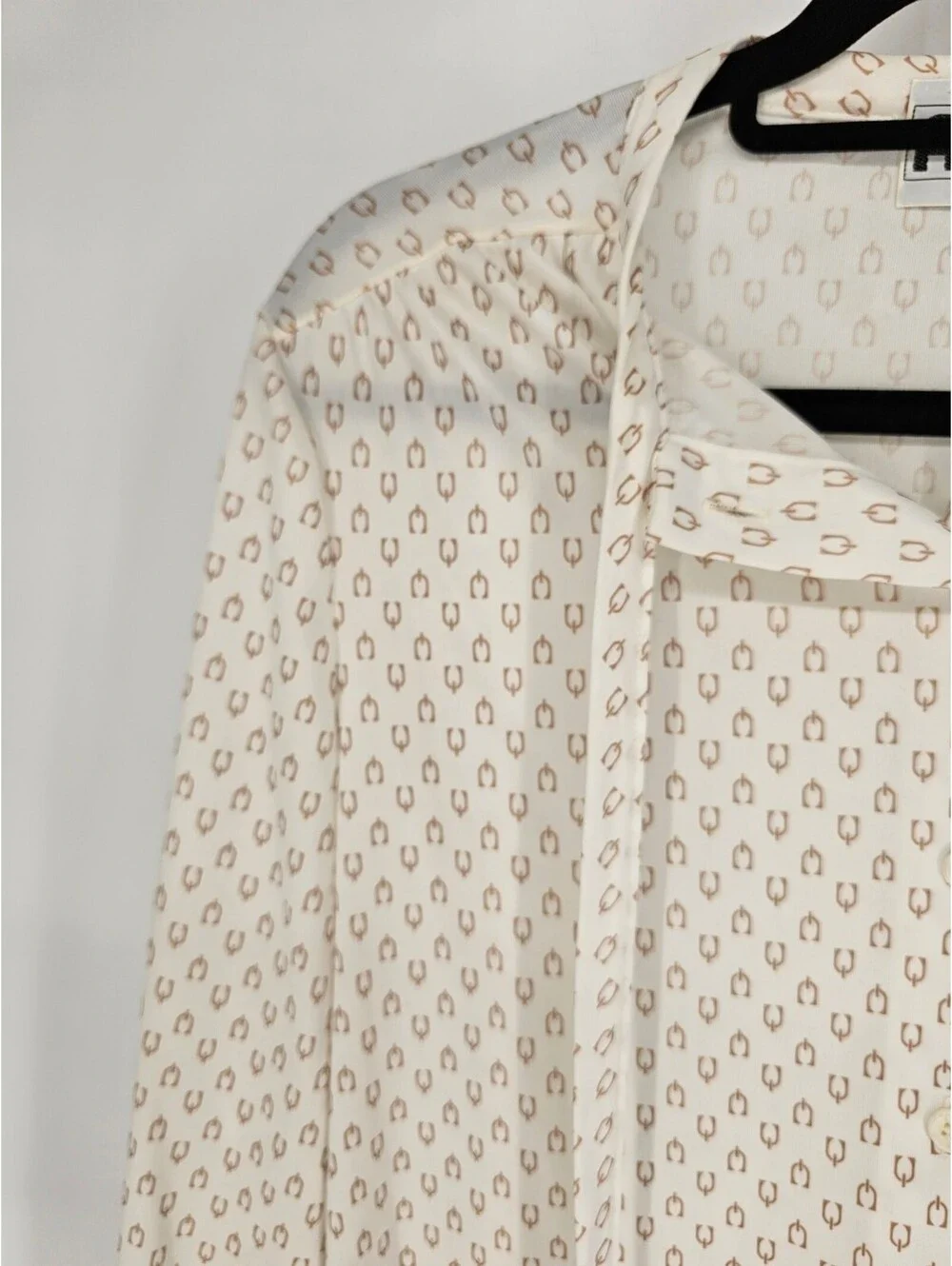Vintage 1960s ACT III Womens Sz L Button Up Blouse Cream Beige Print